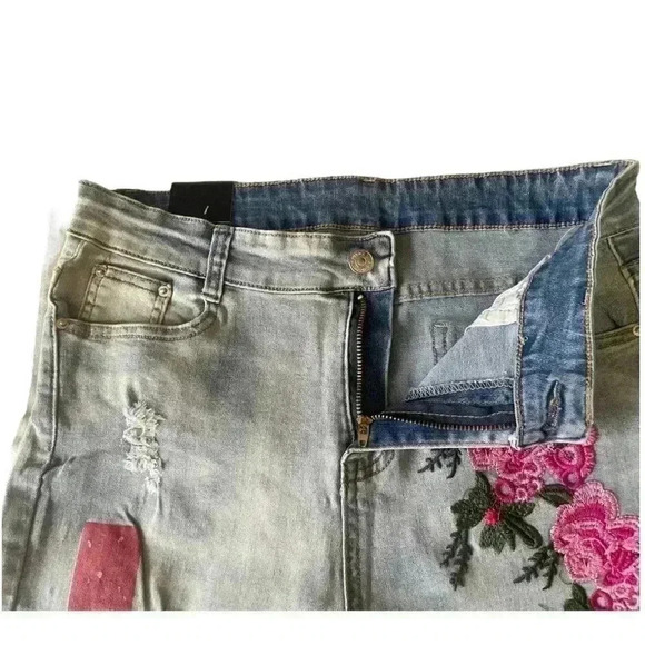 LAIERNA distressed embellished high rise skinny jeans women’s size 30 - Picture 9 of 15